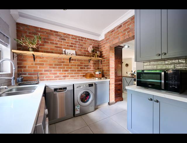 7 BEDROOM FREEHOLD FOR SALE IN CARLSWALD